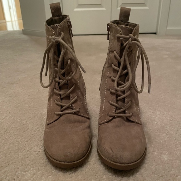 Universal Thread booties - Picture 4 of 4